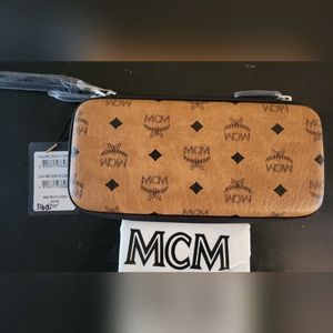 MCM COGNAC VISETOS NINTENDO SWITCH GAME CONSOLE CASE